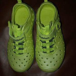 Stride Rite toddler size 10 sneakers